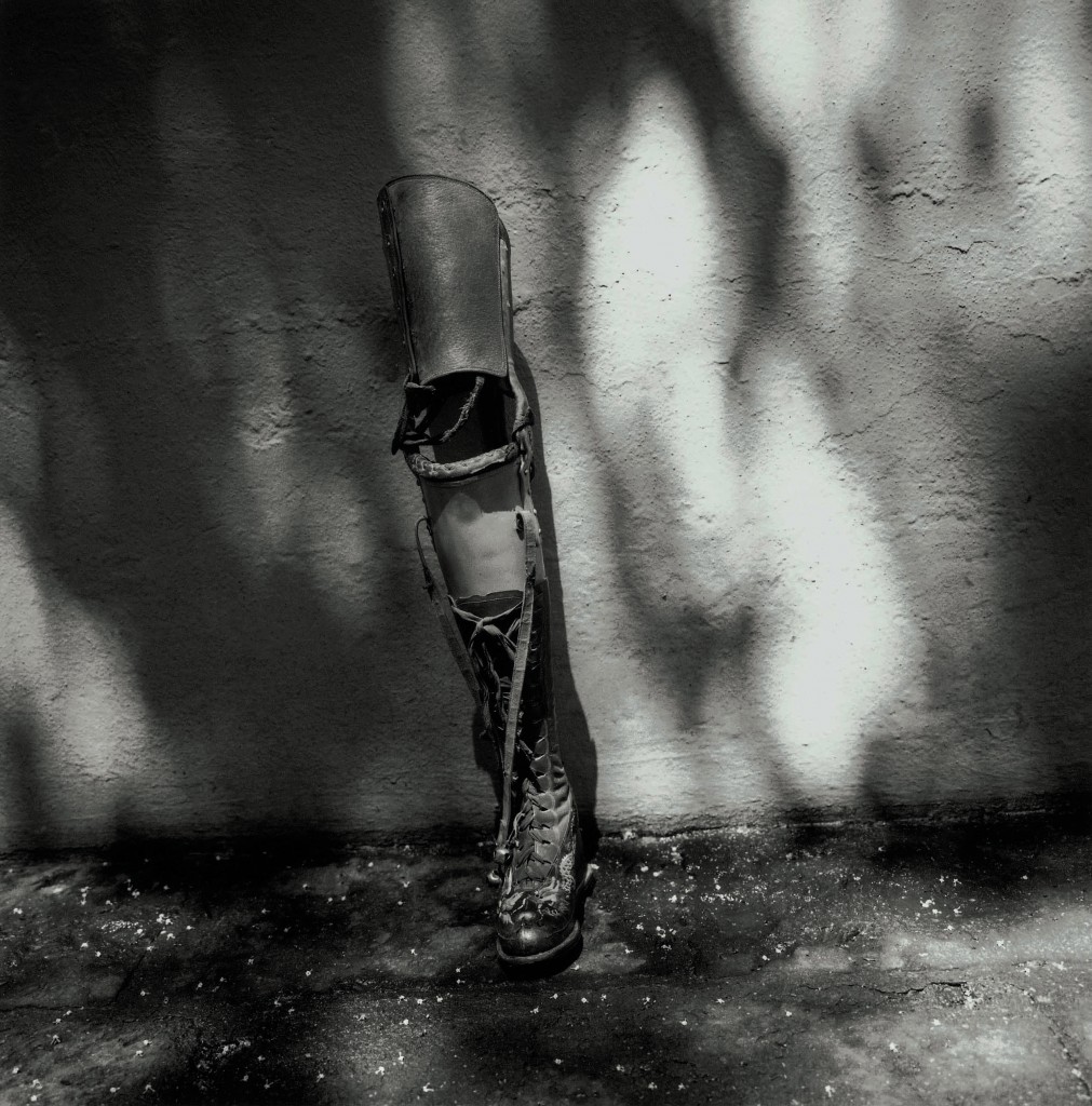 "Prótese da perna de Frida Kahlo", Coyoacán, 2006