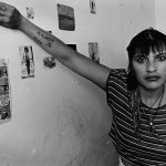 Mães, filhas, prisioneiras: As mulheres de Adriana Lestido
